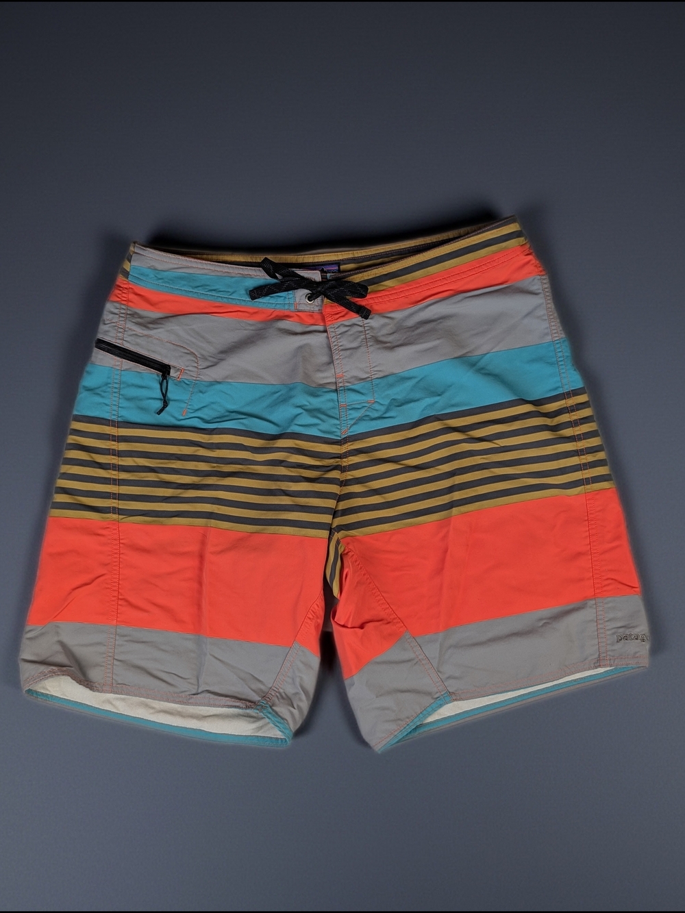 Patagonia Wavefarer Board Shorts Men's Size 36 Striped Zipper Pocket